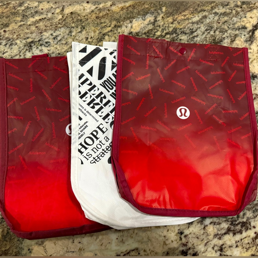 Lululemon 3 Small Reusable Bags